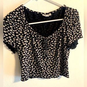 Topshop black stretchy ruffled daisy floral crop top